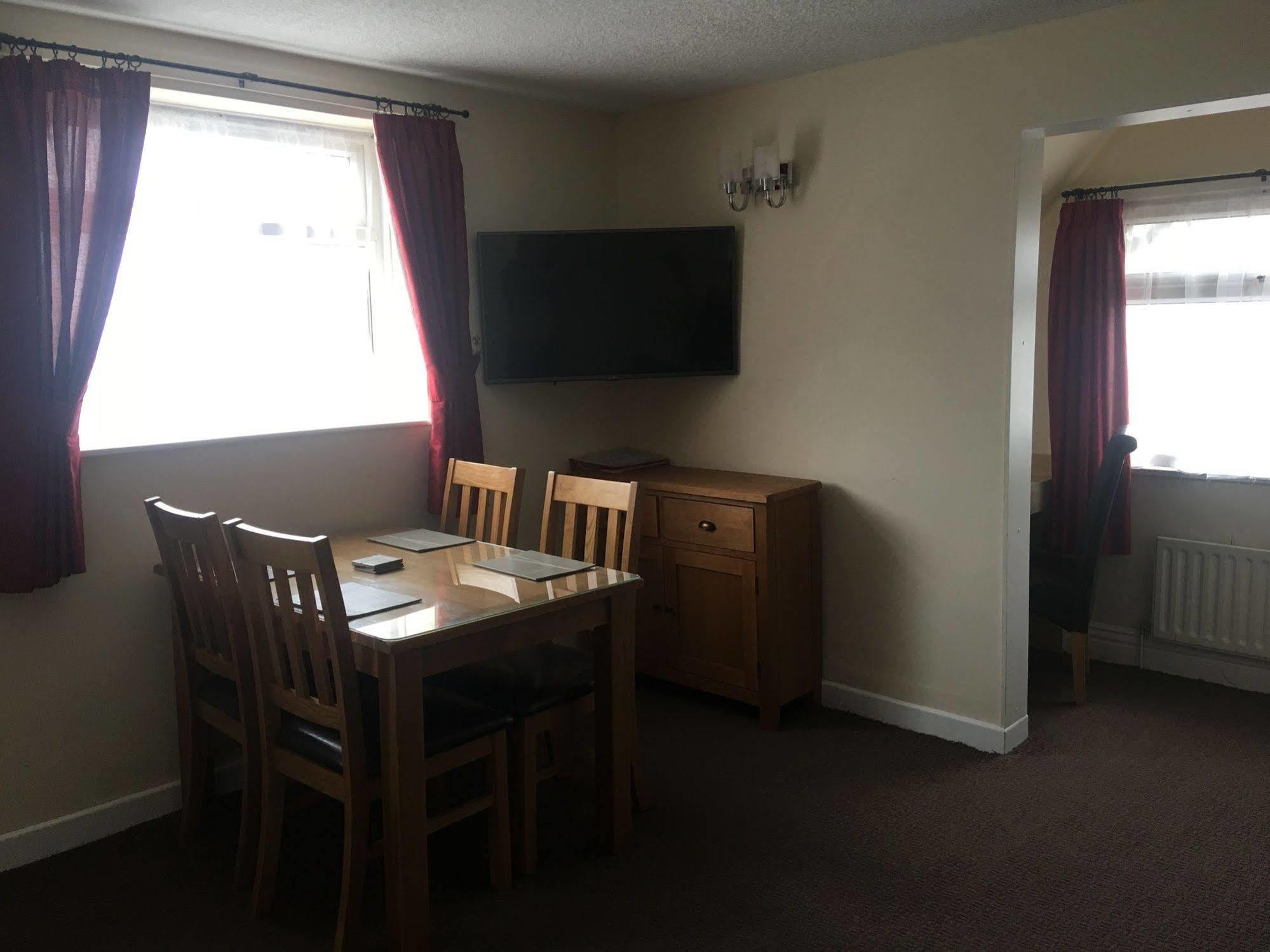Beachcliffe Holiday Apartments Blackpool Luaran gambar